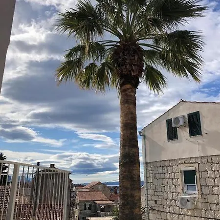 House In Varos Vakantiehuis Split